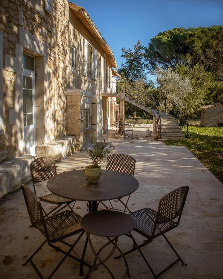 Mas De La Roule, 4 Studios, Piscine Chauffee, Spa, Parc 2 Ha, Pont D'avignon A Pied Appartamento Avignone