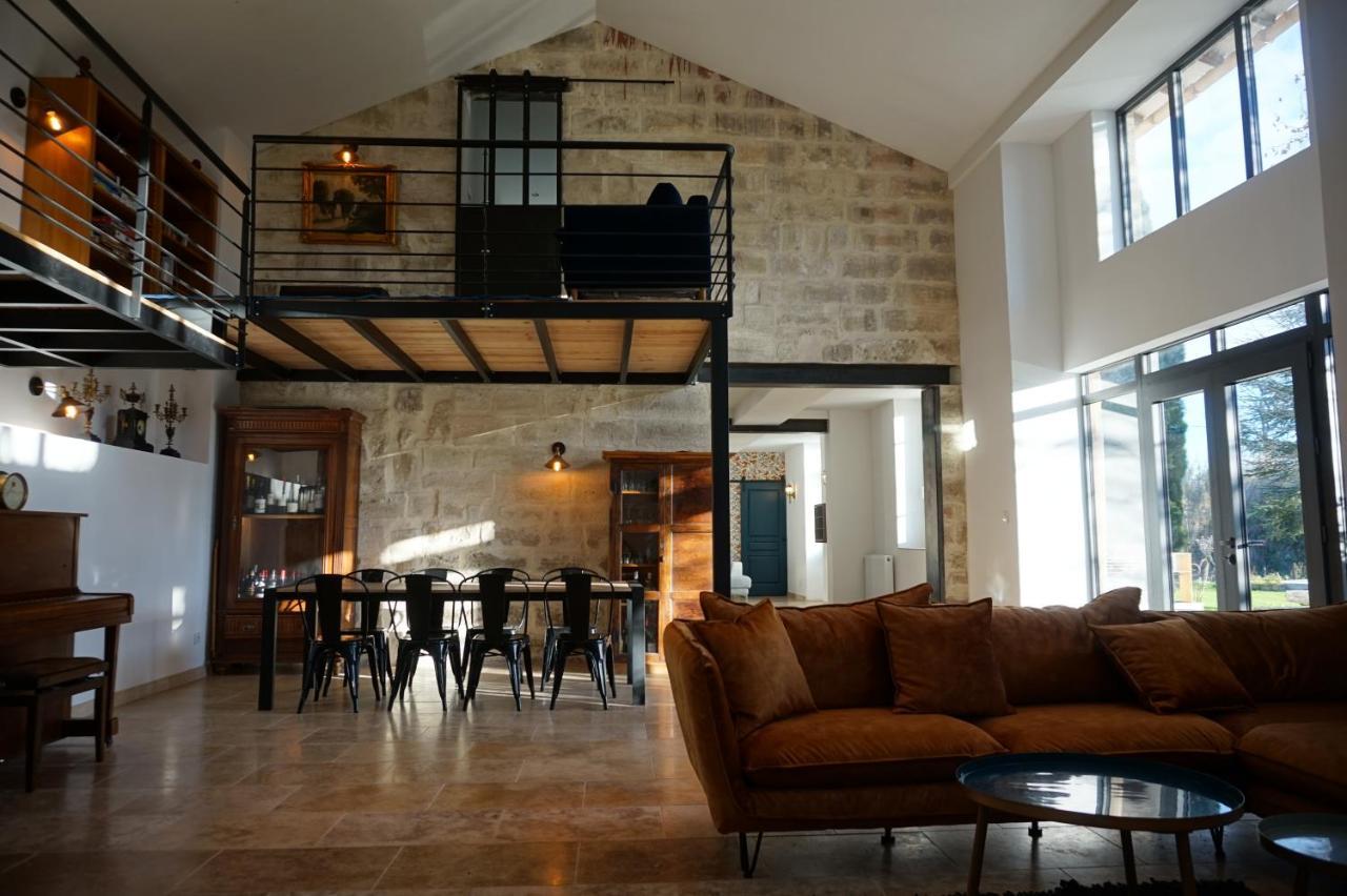 Appartement Mas De La Roule, 4 Studios, Piscine Chauffee, Spa, Parc 2 Ha, Pont D'avignon A Pied
